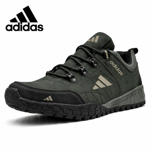 Rutschfeste Sportschuhe für Herren von adidas®
