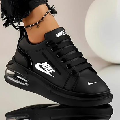 NK – Sneakers für Damen