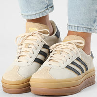 Creme / Schwarz